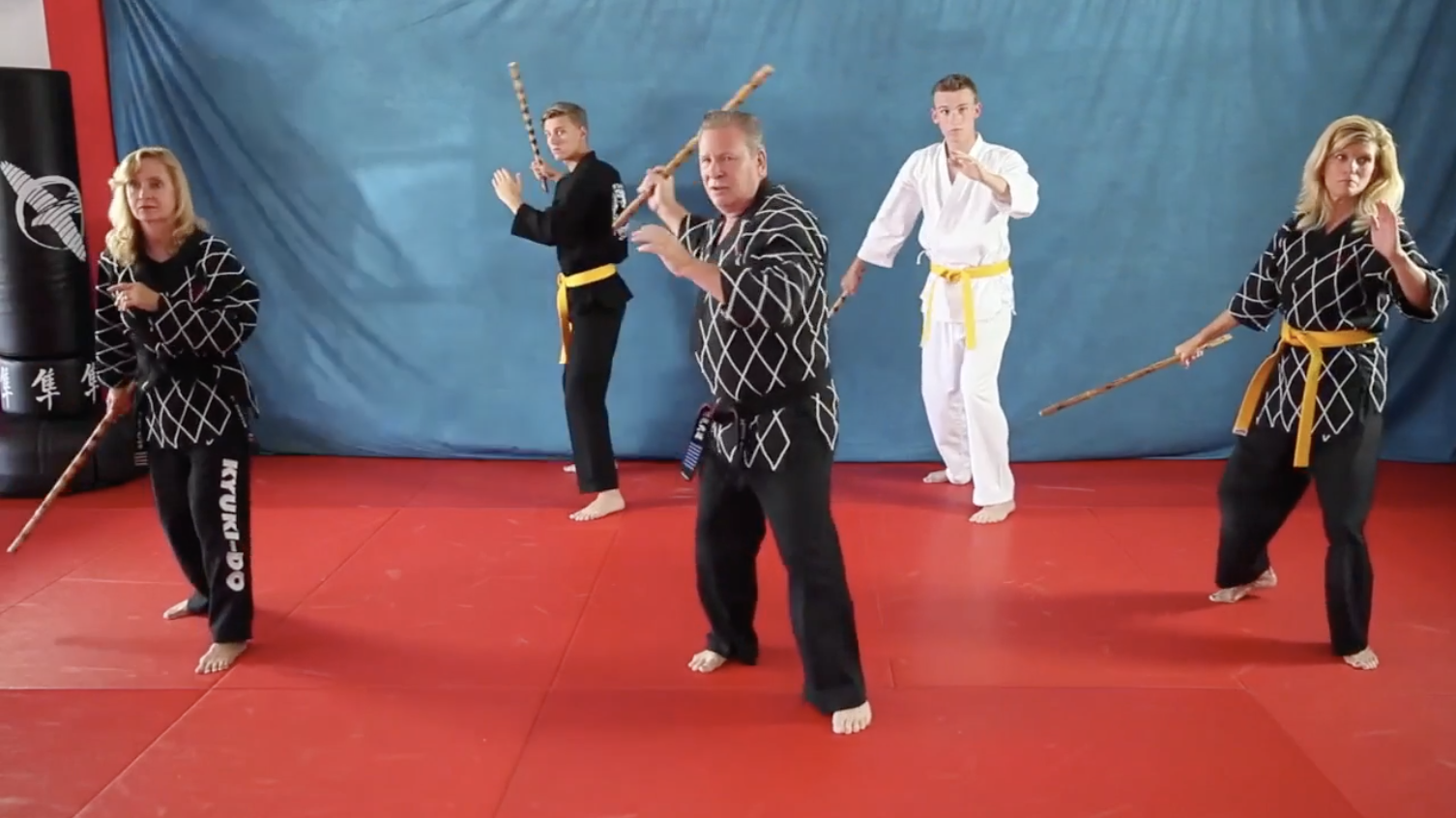 SIngle-Kali-Stick-group-1