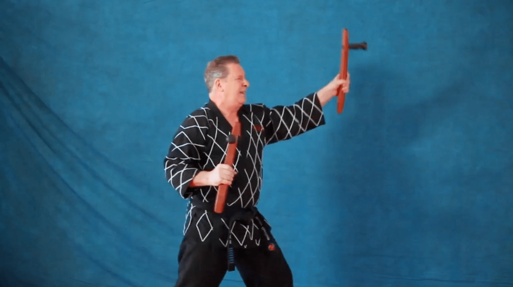 tonfa-3-image